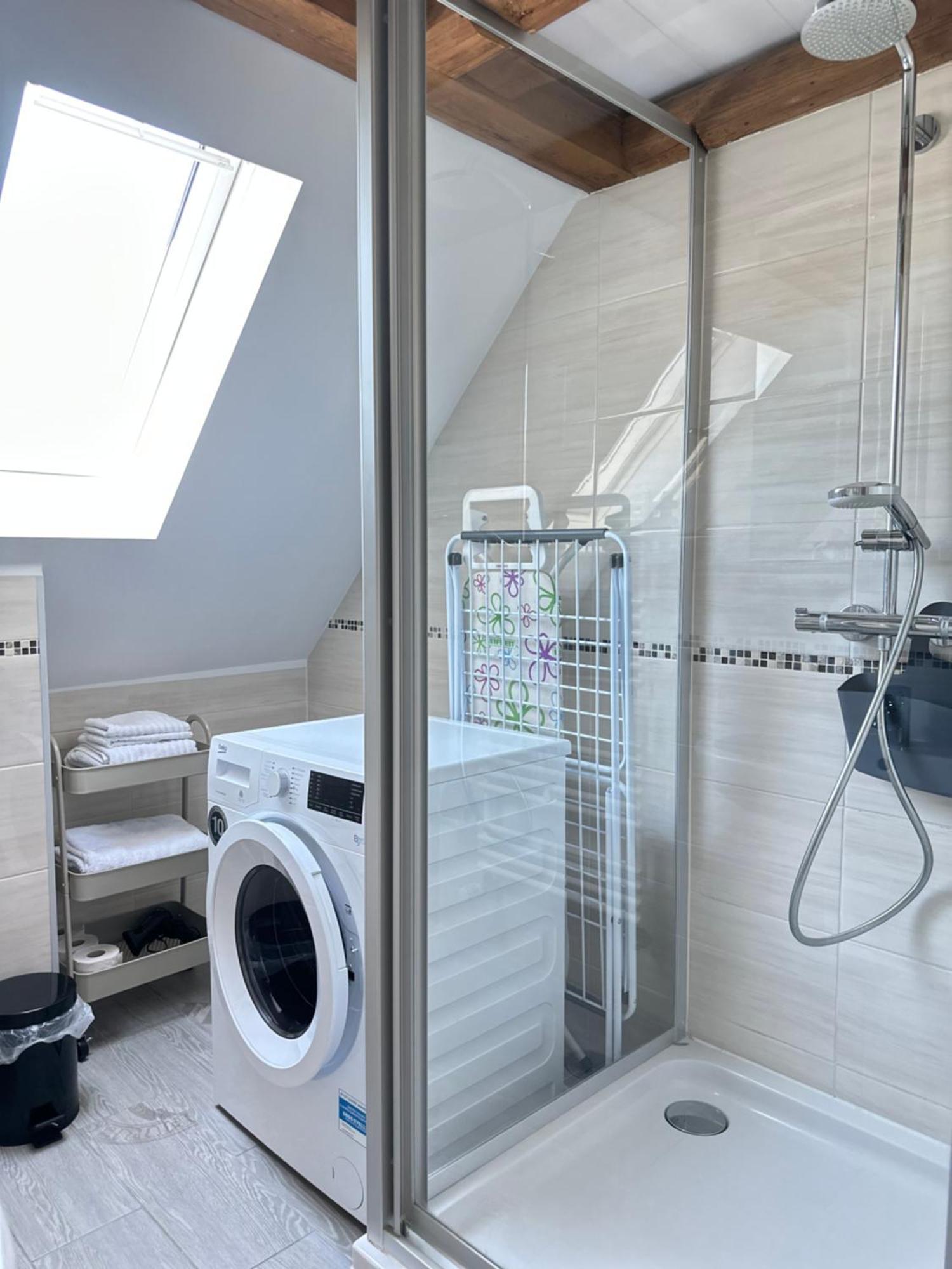 1 Zimmer Wohnung Dg Mit Klimaanlage Und Kleinen Balkon Oedheim Ngoại thất bức ảnh